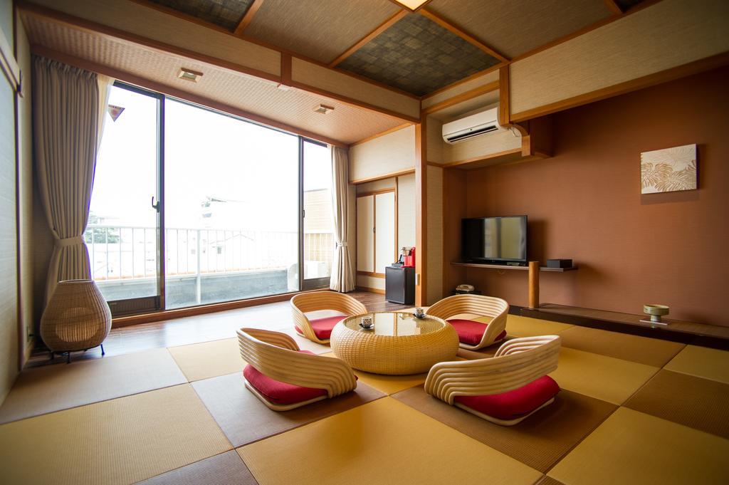 傳統日式旅館 Shinyu No Yado Sazana 3*